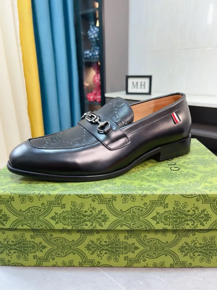 Men's shoes 💰500🌹🌹Niuli [GUCCI Gucci] A new style of formal men's leather shoes is coming~ The original quality upper is made of patent leather imported from Italy, the leather is soft and delicate, comfortable and soft first-layer cowhide lining, rubber wear-resistant outsole, the shoe shape is dignified and domineering, and the luxury charm cannot be concealed! The natural and free nouveau riche leads the trend. Code number: 38-44